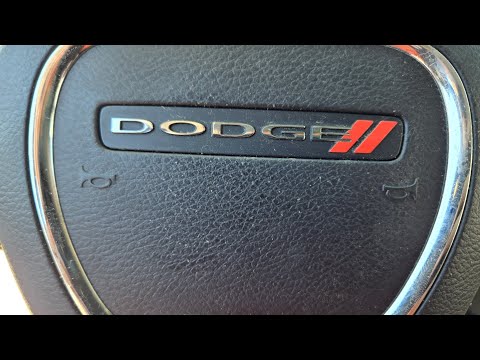 Видео: Снятие подушки безопасности рулевого колеса Dodge Durango 2014 года