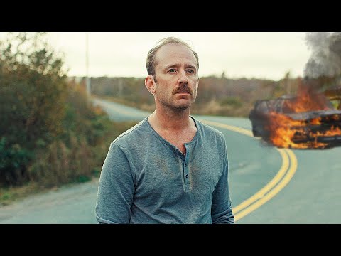 Видео: У ЛЮДЕЙ, проезжающих мимо ЕГО ДОМА, шансы ВЫЖИТЬ 50 на 50 [пересказ]