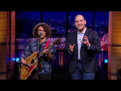 Видео: Шоуто на Николаос Цитиридис: Дани Стайков изпълнява "За да те забравя" на английски