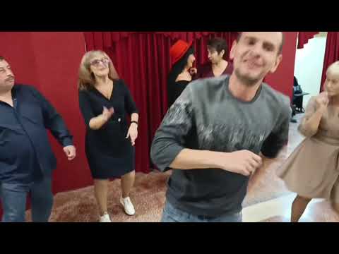 Видео: 25 октября. Позвони...