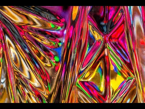 Видео: УРОКИ МАКРОФОТОСЪЕМКИ: создание потрясающих абстрактных фотографий с помощью хрустального стекла