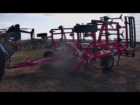 Видео: Новоё поступление в хозяйство.  Культиватор LANDMASTER 7300 от ООО АГРОМАСТЕР