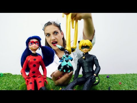 Видео: Куклы Леди Баг и Супер Кот против Кукловода. Видео про игрушки из мультфильмов в лаборатории и опыты