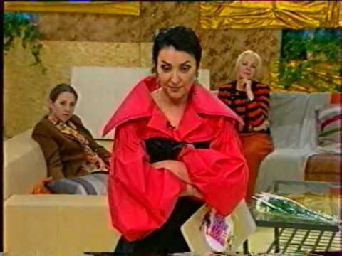 Видео: Лолита. Мама вышла замуж