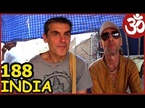 Видео: ИНДИЯ ЗАПРЕДЕЛЬНЫЙ ВРИНДАВАН. ПАРИКРАМА ВОКРУГ ГОРОДА