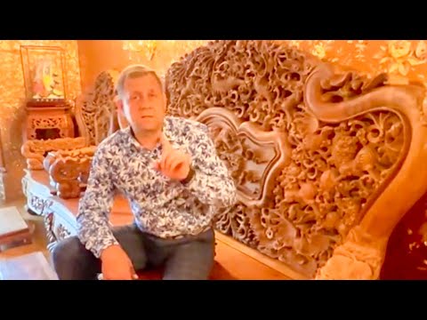 Видео: Это мог быть ОБЫЧНЫЙ ЧЕРДАК! УНИКАЛЬНАЯ РЕЗЬБА по дереву и фарфор вылепленный пинцетом!