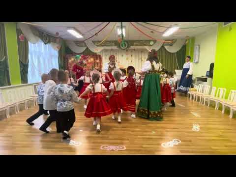 Видео: «Полно нам горе горевали»  Новожея  Финальный хоровод  Ярмарки 