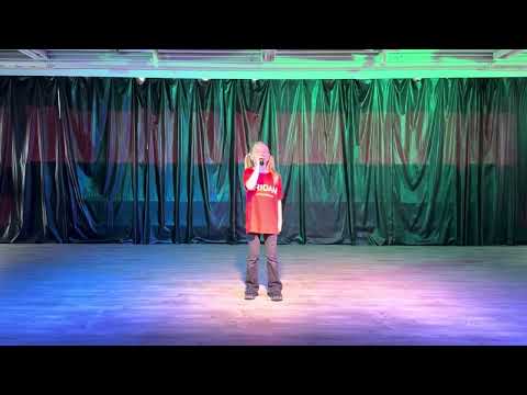 Видео: Gabriella Medjanaja - А мне бы петь и танцевать