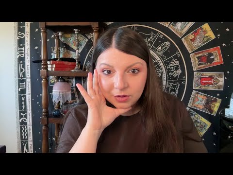 Видео: Абсолютно вся ПРАВДА о его чувствах к вам сегодня. Таро Юлия Петрова