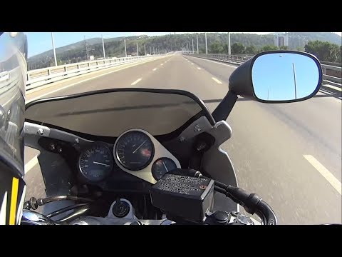 Видео: Мотовидос Красноярск  Мотобат в лицах  Yamaha FZ 400