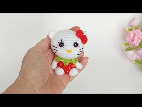Видео: 🌸Чтобы заработать делаю их Много🌸Как вязать маленькую Кошечку крючком подробный МК🌸