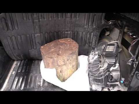 Видео: Кузовной ремонт. Покраска авто. Могилёв. Рихтовка Т5. 1 часть.