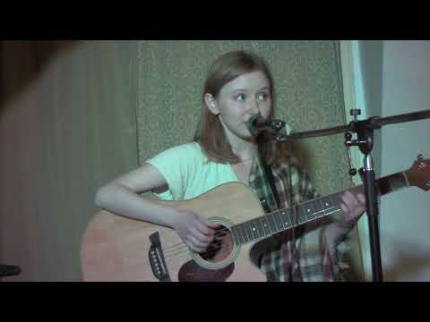 Видео: Нуар - Moriko (над городом нуар)