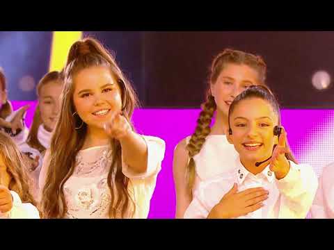 Видео: Хор Академии Игоря Крутого - Нарисуй