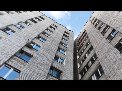 Видео: (ВИДЕО БЕЗ РАЗГОВОРОВ) обзор 10 этажного общежития с лифтом Сиблифт 2018 г. в. 