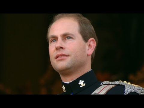Видео: Интересные факты о младшем сыне королевы Елизаветы и принца Филиппа