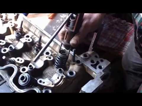 Видео: ремонт головки блока цилиндров мерседес W124 мотор М102 repair cylinder head engine M102 Mercedes W1