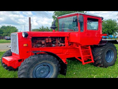 Видео: В обычной глубинке обнаружили НЕ Обычный ТРАКТОР ДТ 75 мастера поставили его на Колёсный ХОД!