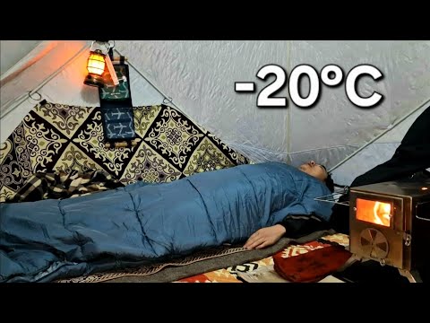 Видео: МОРОЗ - 20ºC! ПРОВАЛИЛСЯ ПОД ЛЕД! СПАСЛА ПЕЧКА С ПАЛАТКОЙ! МЕТЕЛЬ!
