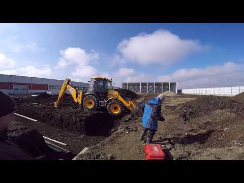 Видео: GPS -ка почти заменила тахеометр! Хожу по соседним участкам и проверяю координаты границ участка.