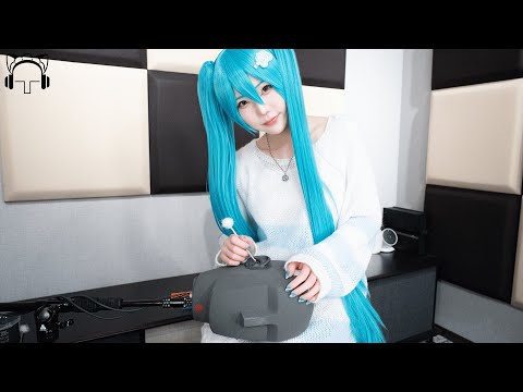 Видео: 【Shirayuki Miku】Мику чистит уши хозяину на коленях! 【ASMR / 4K】