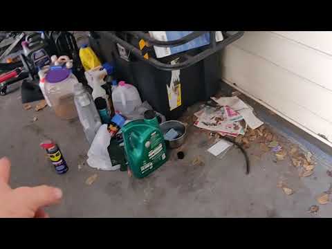 Видео: Устранение неполадок в работе двигателя вентилятора Mercedes W126 AC 420SEL, которые периодически...