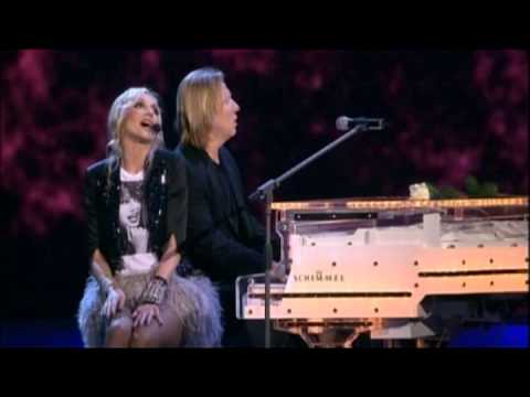 Видео: "Свет твоей любви" Кристина Орбакайте