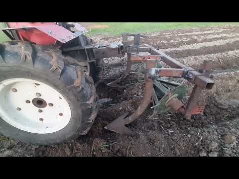 Видео: ежи для прополки картошки.дороботка конструкции