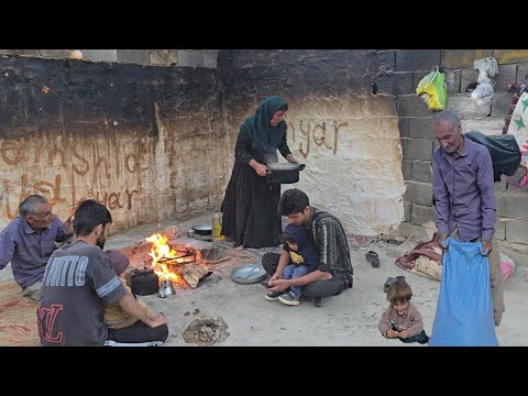 Видео: Семейное сотрудничество в горах для ремонта кухни