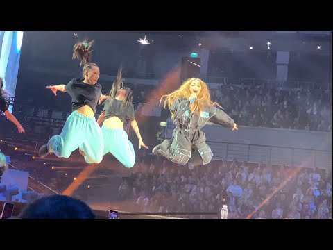 Видео: 2 первое шоу «Имя собственное» Мари Краймбрери | Нет никого круче нас