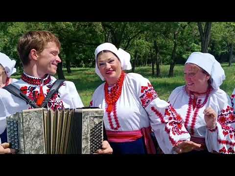 Видео: ЗАСПІВАЙМО ПІСНЮ ВЕСЕЛЕНЬКУ. Музичний фільм