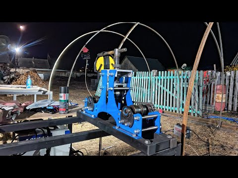 Видео: Теплица с трубогибом Удачный