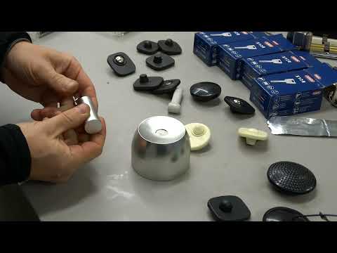 Видео: съемник антикражных датчиков Магнит для снятия бирок клипс датчиков сайт https://medvejatnik.kiev.ua