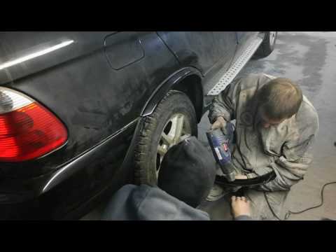 Видео: Кузовной ремонт #13 BMW X5 E53 Рестайлинг Обвес