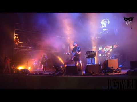 Видео: Мумий Тролль - Поспи Рок-н-ролл (Нашествие 2010) live 9/9