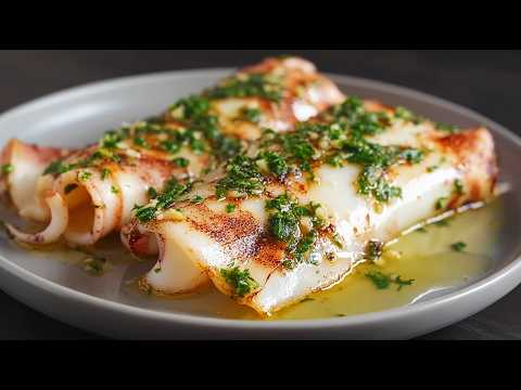 Видео: Нет ничего проще, чем приготовить КАЛАМАРИ! 🦑 Быстрый и невероятно простой рецепт!