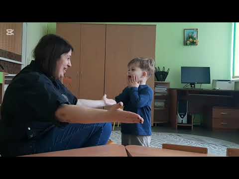 Видео: Неслышащие малыши говорят первые слова!!!