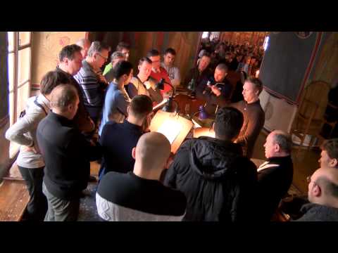 Видео: Хор Новоспасского монастыря: Объятия Отча