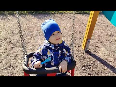 Видео: 09.10 Гуляем, расскахываю о детском садике 