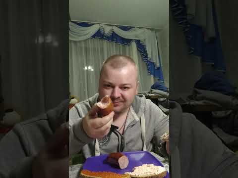 Видео: 🥪 Мукбанг: бутерброды как сухпай — просто, но сытно 💬