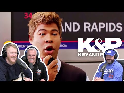 Видео: Key & Peele - Посадка на самолет не должна быть такой сложной РЕАКЦИЯ!! | РЕАКЦИЯ ОФИСНЫХ ПАРНЕЙ!!