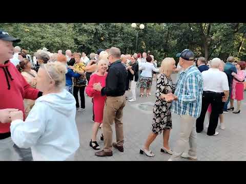 Видео: Танцы в Гомеле. 14.09.2025 г. 