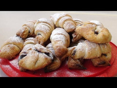 Видео: СЛОЕНОЕ ТЕСТО ИЗ СМАЛЬЦА. ХРУСТЯЩЕЕ И РАССЫПЧАТОЕ!