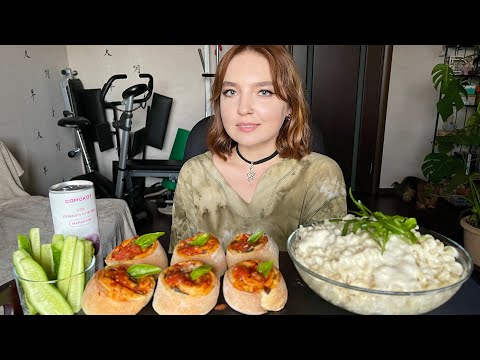Видео: Мукбанг | Паста в сливочном соусе, пицца-ролл | Mukbang | Creamy pasta, pizza 🍕