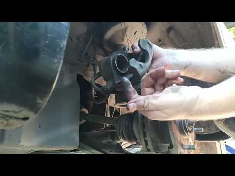 Видео: Обслуживание тормозного суппорта. Что случилось со смазками через 1.5 года