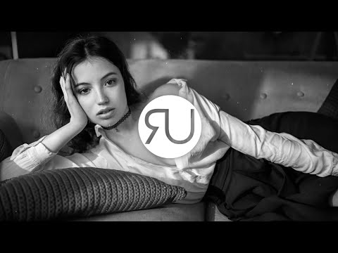 Видео: MONA, Гио Пика, JANAGA - Бабочка (ZIIV Remix)