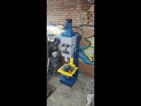 Видео: Вертикально-сверлильный станок 2Н135 заключительная серия!   5 часть .