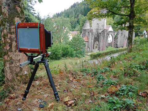 Видео: Аналоговая плёночная чёрно-белая фотография. Камеры разного формата.  Обзор.