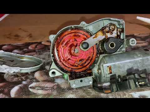 Видео: Ремонт заднего дворника Пассат б3/б4