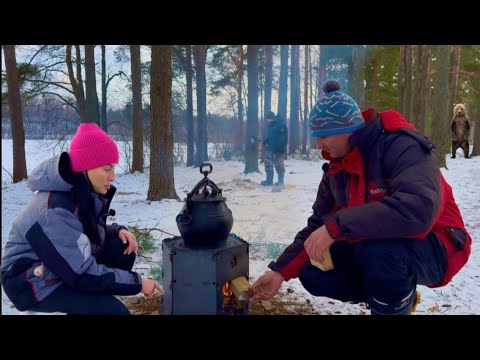 Видео: ВСЕ УЕХАЛИ С ГОРОДА, ЖИВЕМ В ПАЛАТКАХ ЗИМОЙ В МОРОЗ 🥶, ГРЕЕМСЯ ПЕЧКАМИ, ГОТОВИМ НА КОСТРЕ, РЫБАЛКА